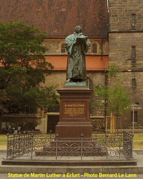 La statue de Martin Luther à Erfurt 