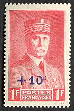 Image du timbre Maréchal Pétain, type Piel, 1 F-surtaxé 10c en surcharge