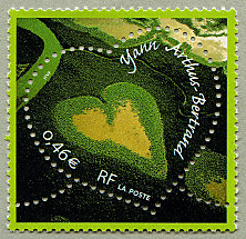 Image du timbre Le cœur vu par Yann-Arthus Bertrand